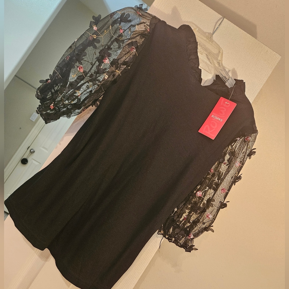 Large Romwe black mesh accent sleeved top